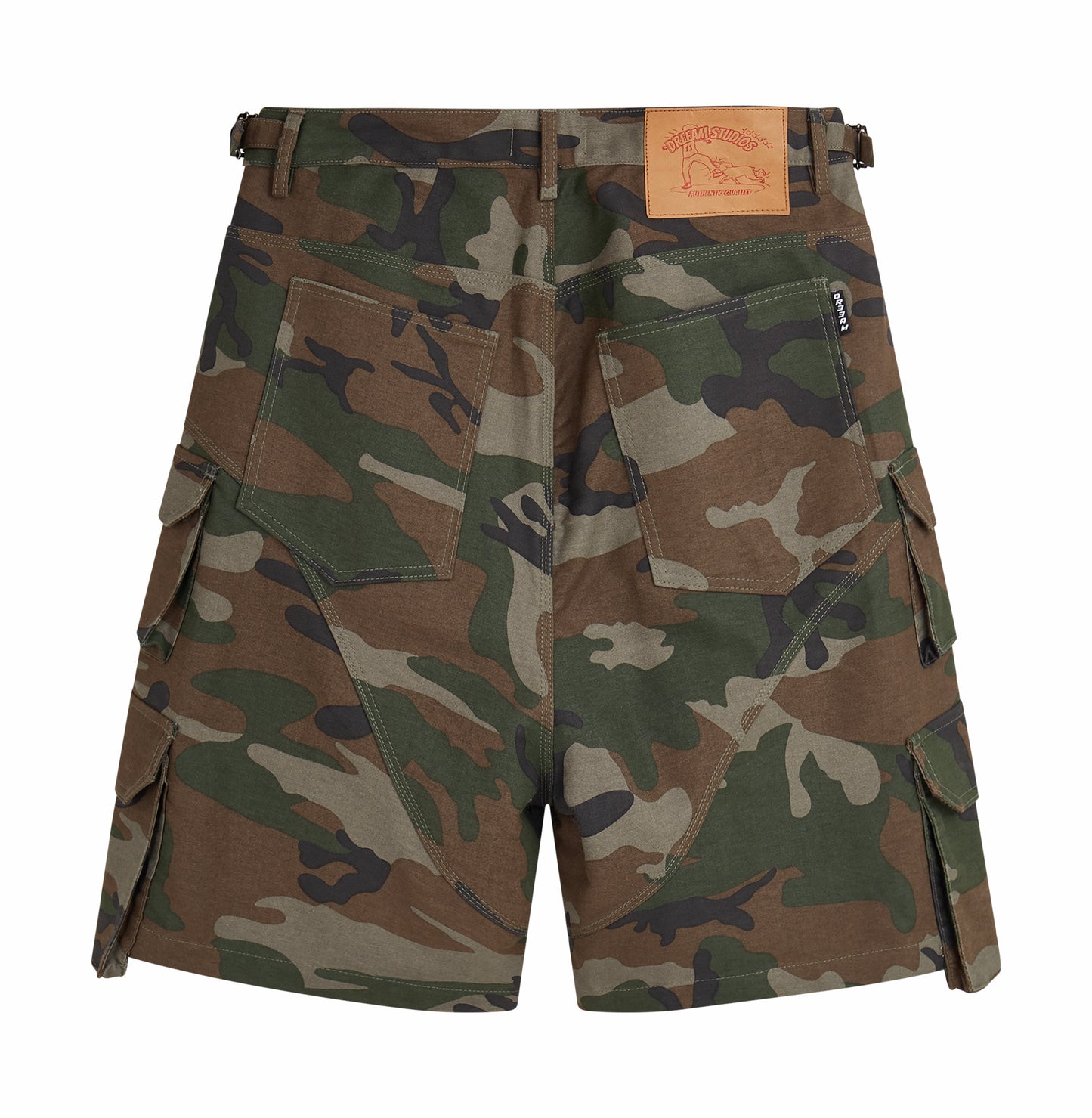 DREEAM CAMO SHORTS