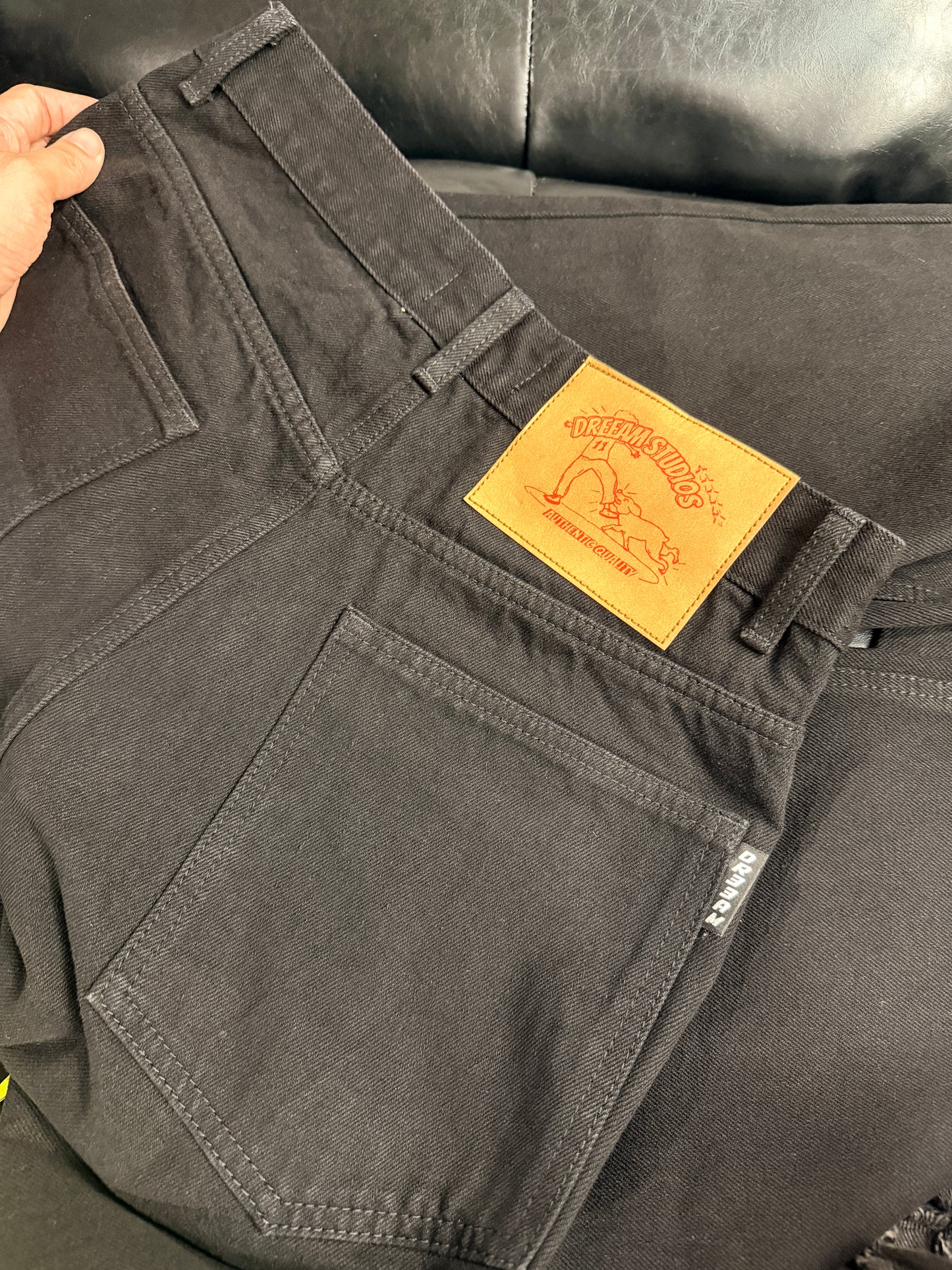 DREEAM BLACK BAGGY V5