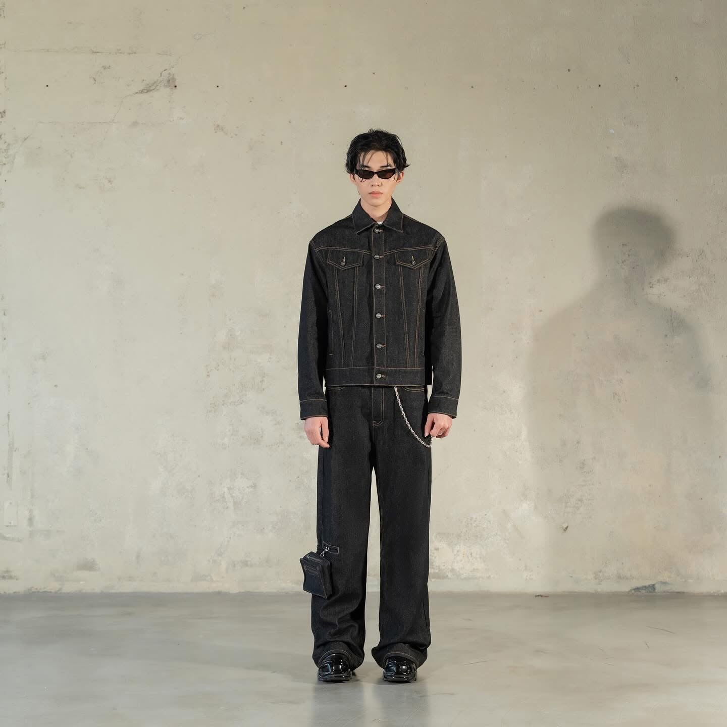 DREEAM RAW DENIM PANTS